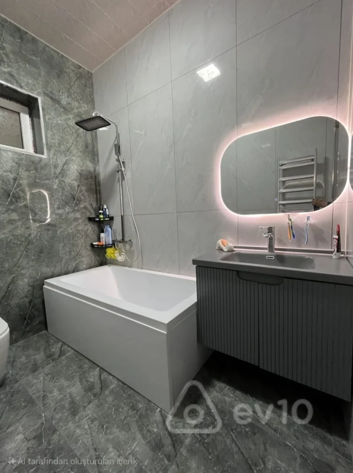 Satılır 4 otaqlı həyət evi 100 m²