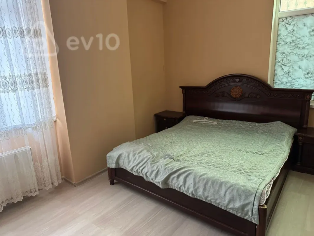 Kirayə verilir 3 otaqlı yeni tikili 100 m²