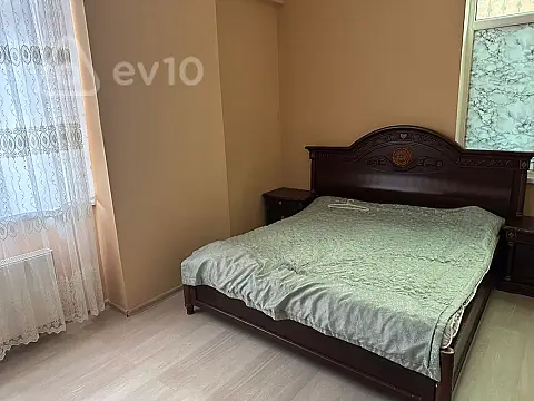 Kirayə verilir 3 otaqlı yeni tikili 100 m²