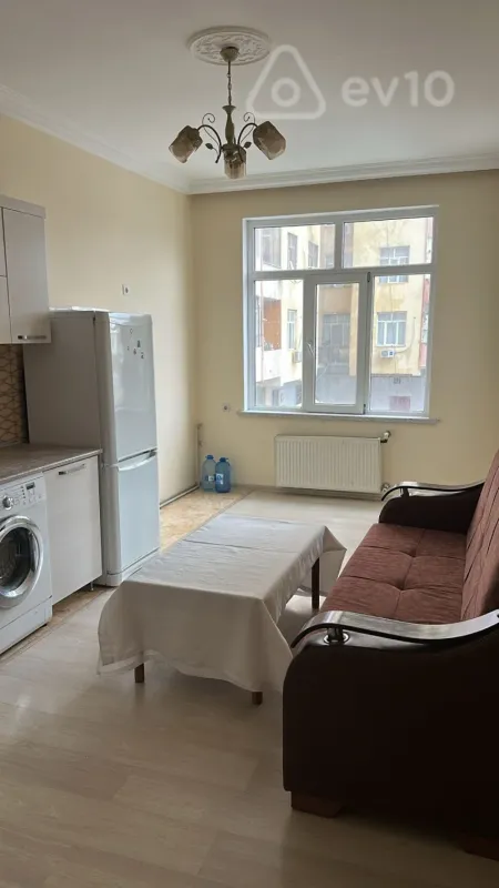 Kirayə verilir 3 otaqlı yeni tikili 100 m²