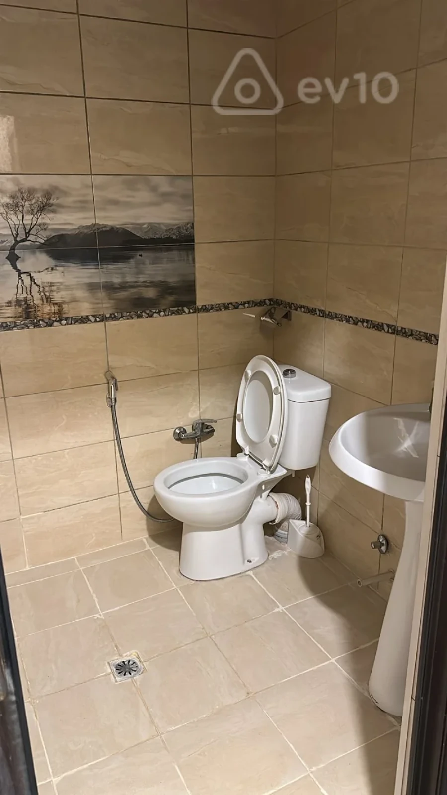 Kirayə verilir 3 otaqlı yeni tikili 100 m²