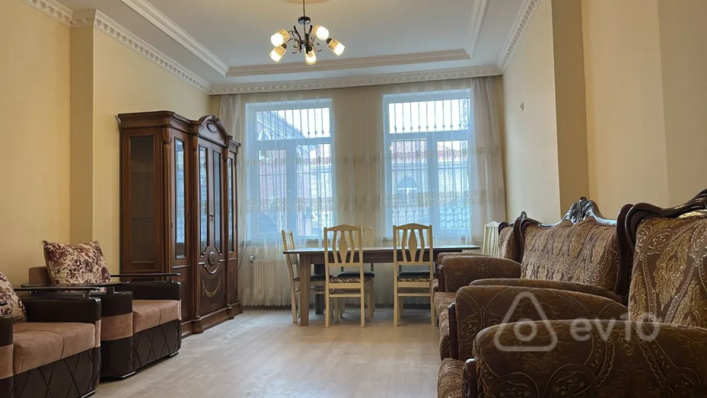 Kirayə verilir 3 otaqlı yeni tikili 100 m²