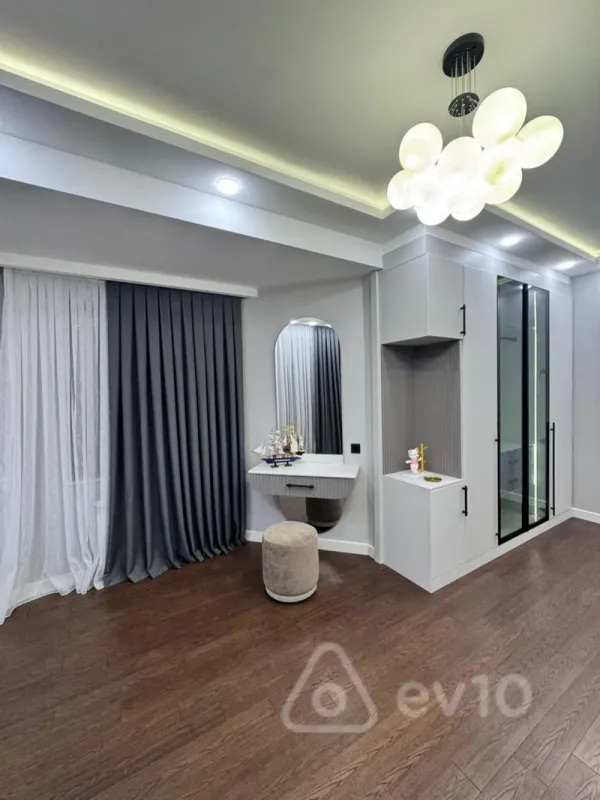 Satılır 3 otaqlı yeni tikili 155 m²