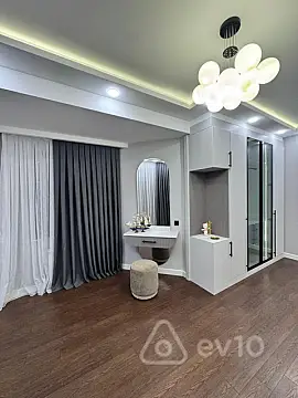 Satılır 3 otaqlı yeni tikili 155 m²