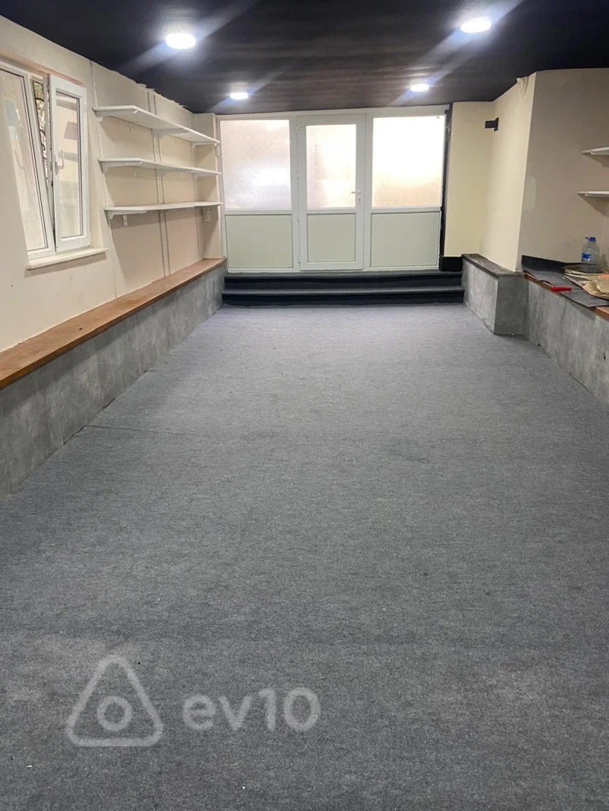 Kirayə verilir mənzil 42 m²