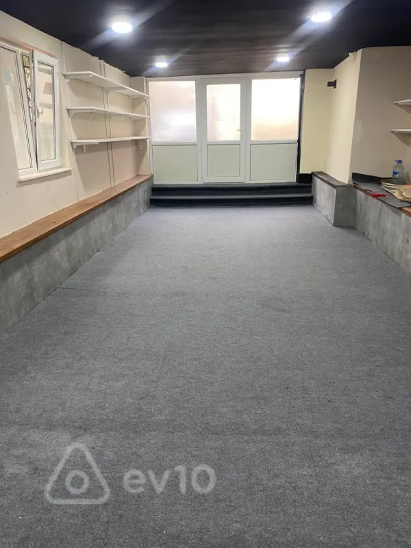 Kirayə verilir mənzil 42 m²