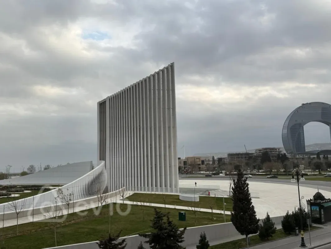 Kirayə verilir 3 otaqlı köhnə tikili 70 m²