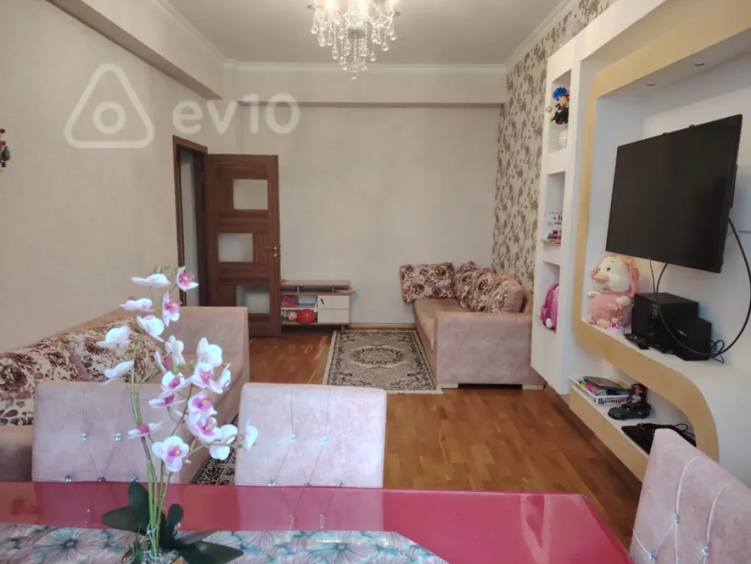 Satılır 2 otaqlı yeni tikili 65 m²