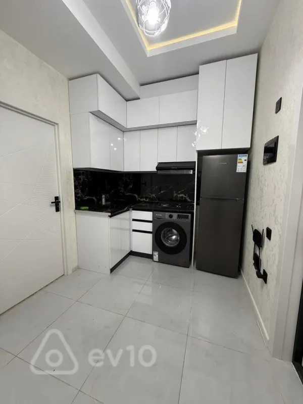 Kirayə verilir 2 otaqlı yeni tikili 55 m²