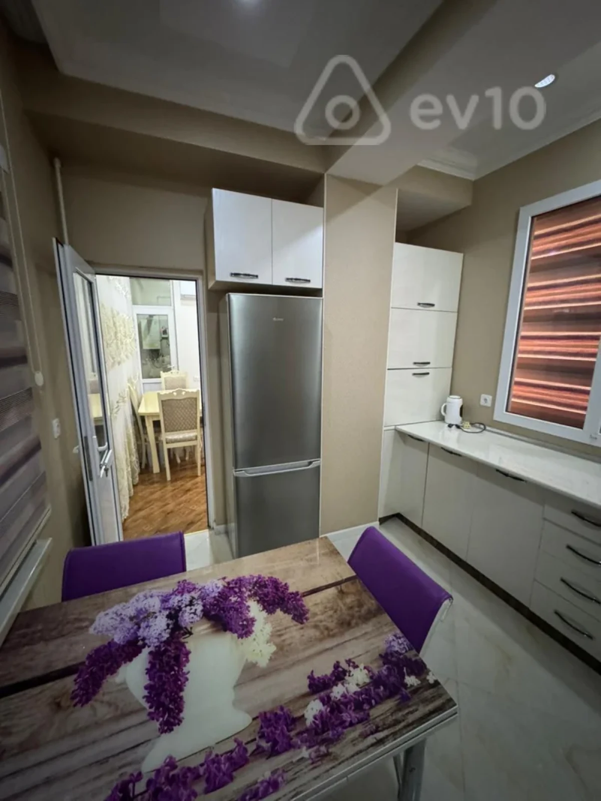 Kirayə verilir 2 otaqlı yeni tikili 62 m²