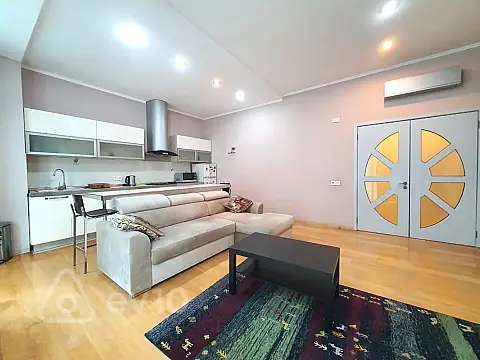 Kirayə verilir 3 otaqlı yeni tikili 106 m²