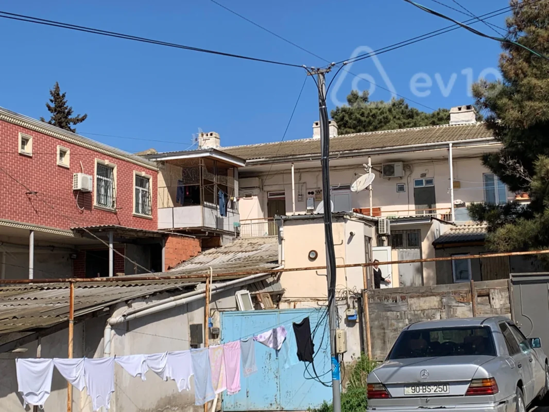 Kirayə verilir 1 otaqlı köhnə tikili 44 m²