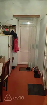 Kirayə verilir 1 otaqlı köhnə tikili 44 m²