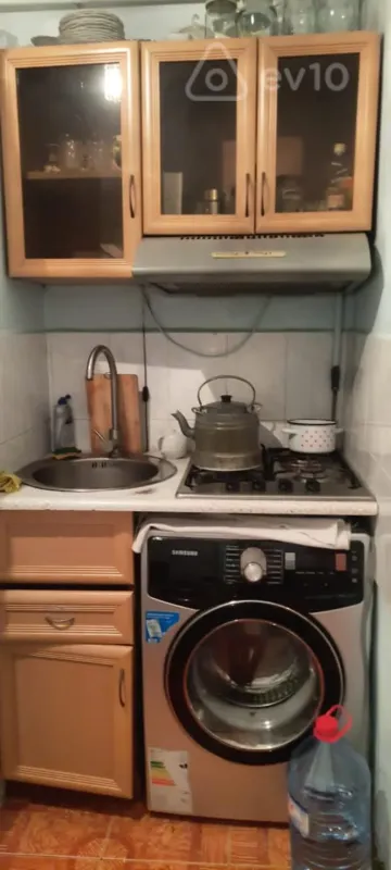 Kirayə verilir 1 otaqlı köhnə tikili 44 m²