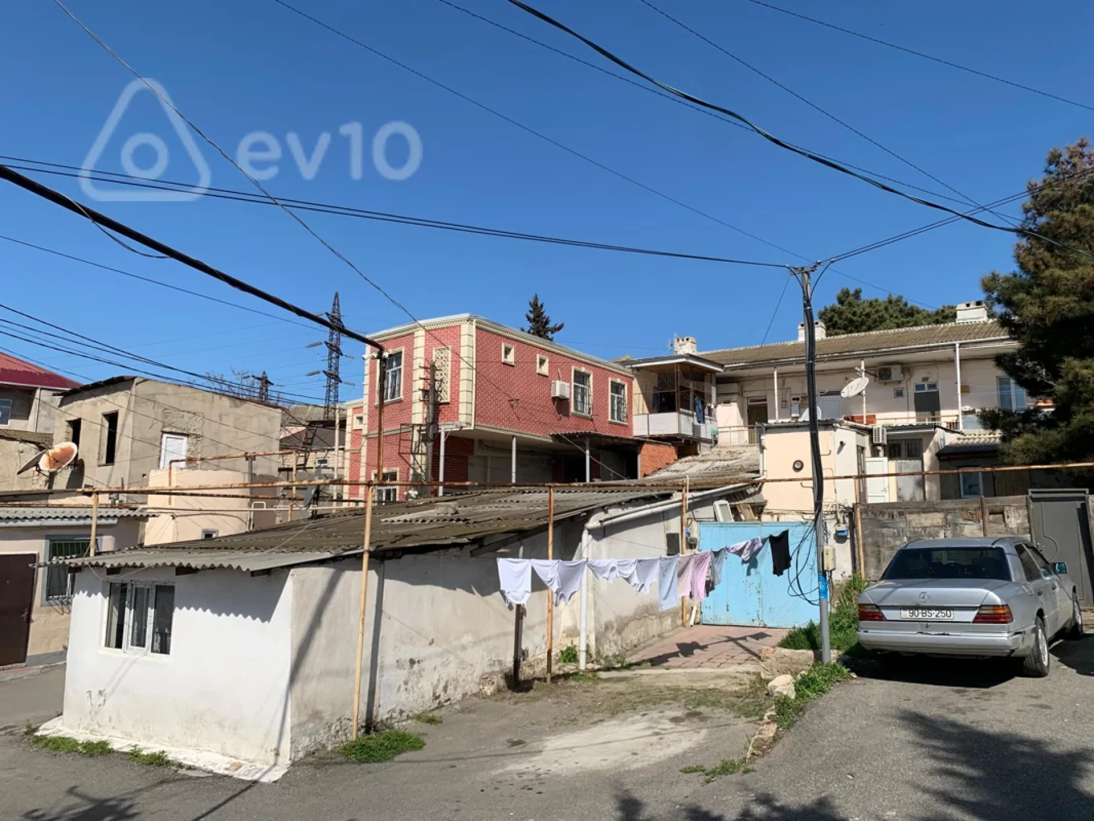Kirayə verilir 1 otaqlı köhnə tikili 44 m²