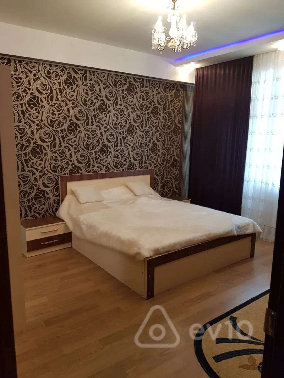 Kirayə verilir 2 otaqlı yeni tikili 55 m²