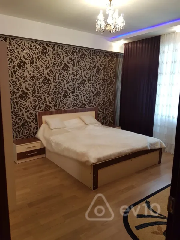 Kirayə verilir 2 otaqlı yeni tikili 55 m²