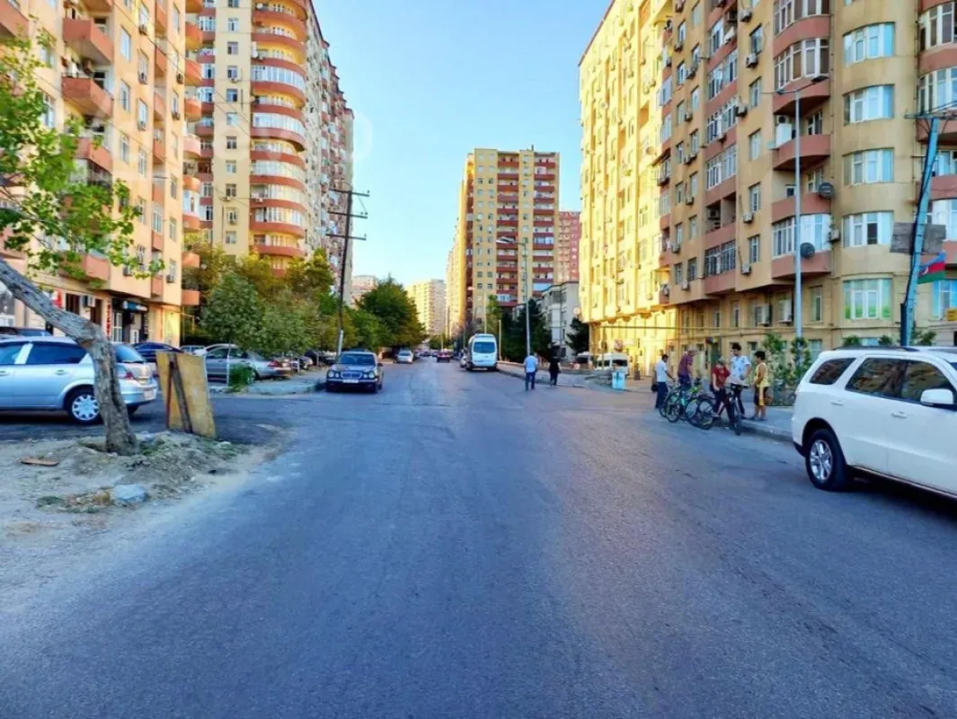 Kirayə verilir mənzil 300 m²