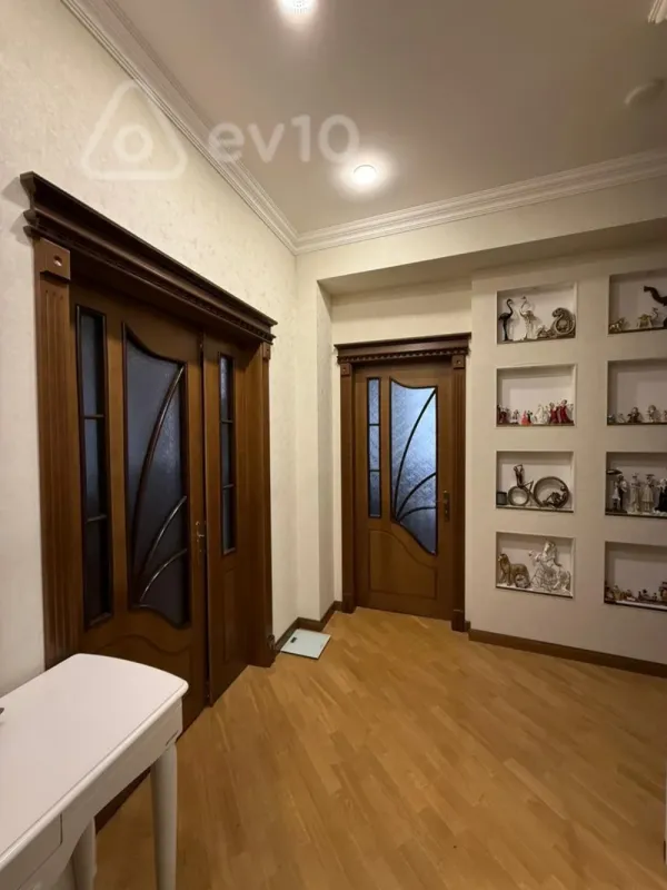 Satılır 3 otaqlı yeni tikili 103 m²