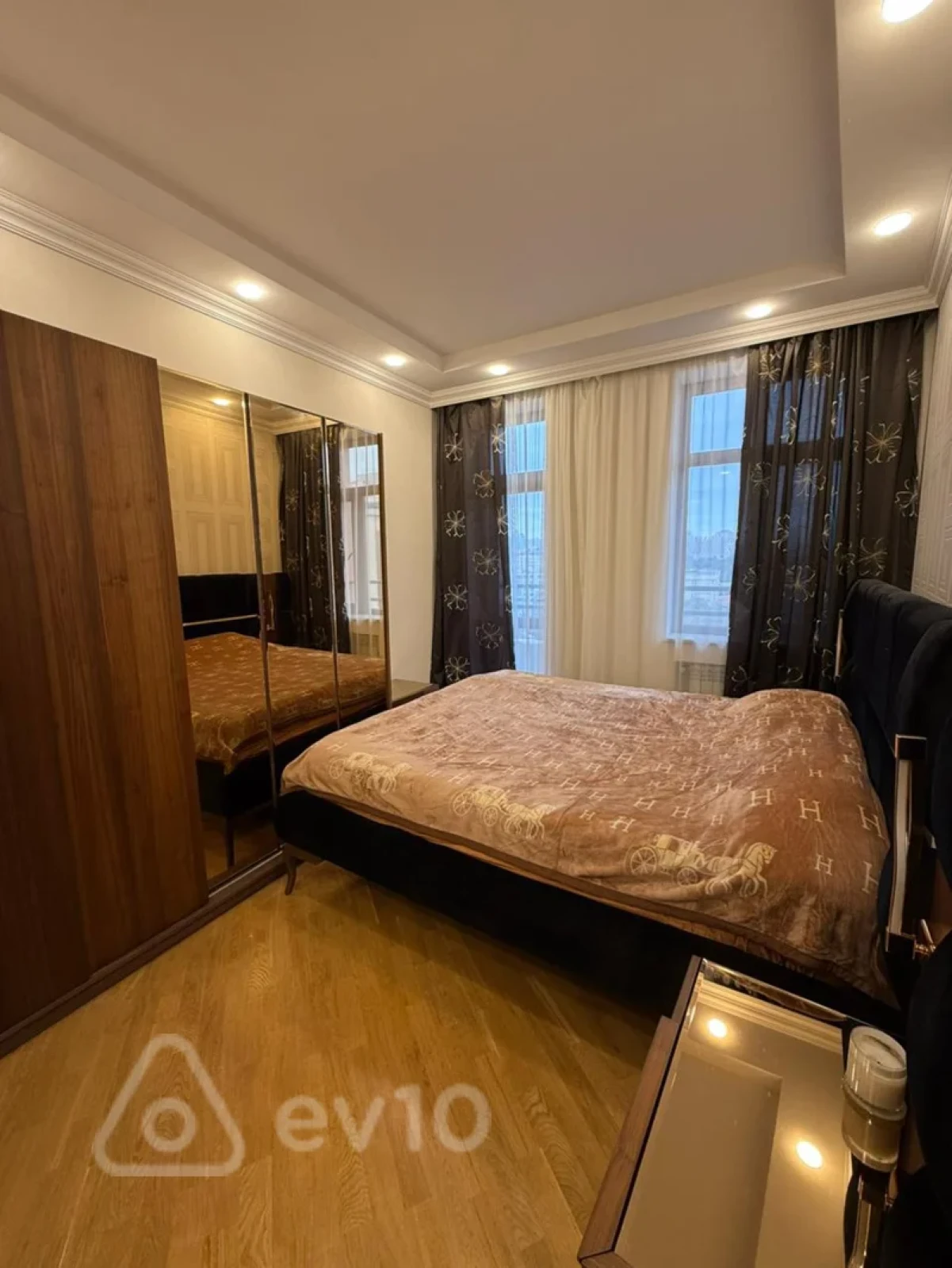 Satılır 3 otaqlı yeni tikili 103 m²