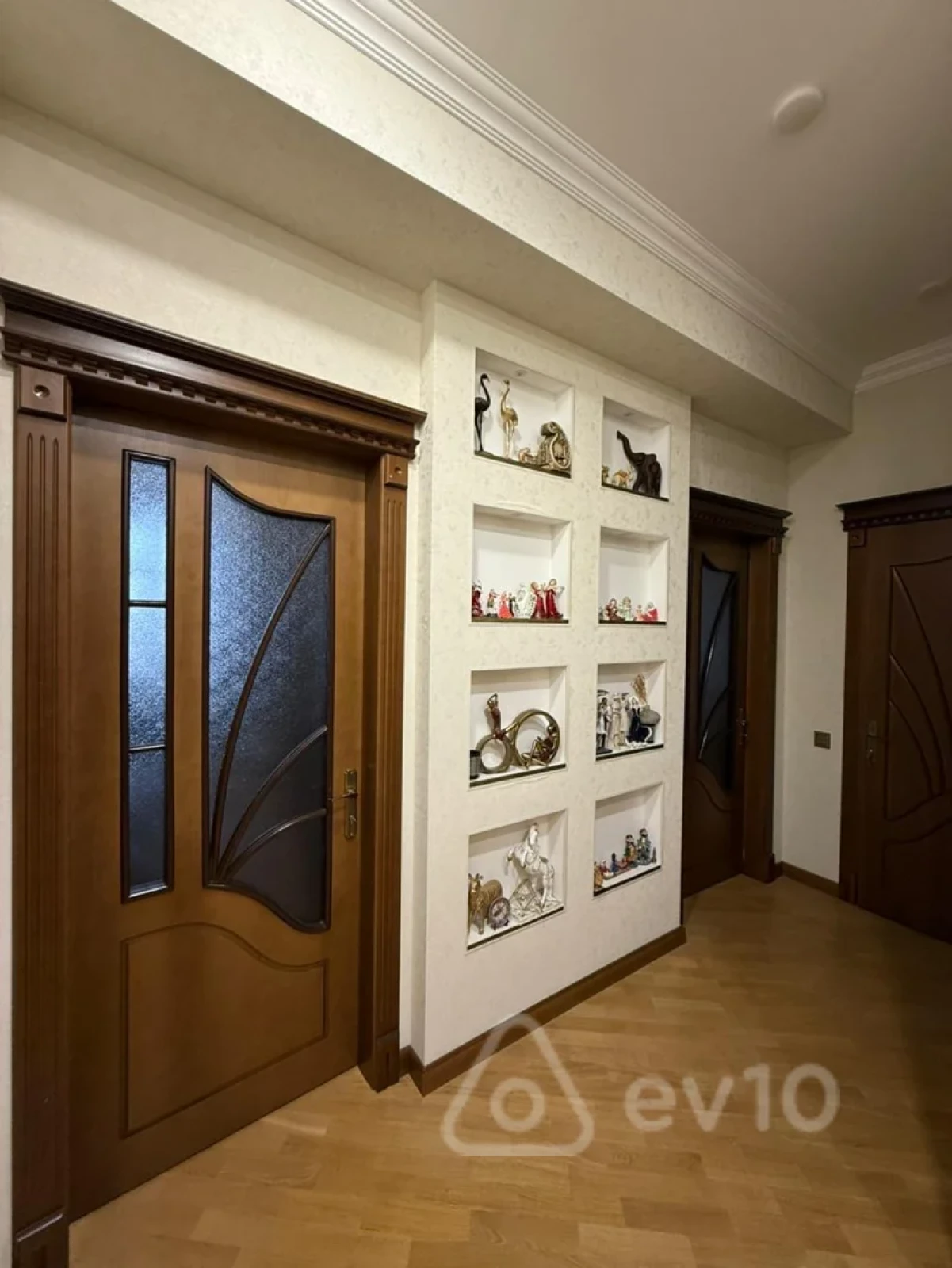 Satılır 3 otaqlı yeni tikili 103 m²