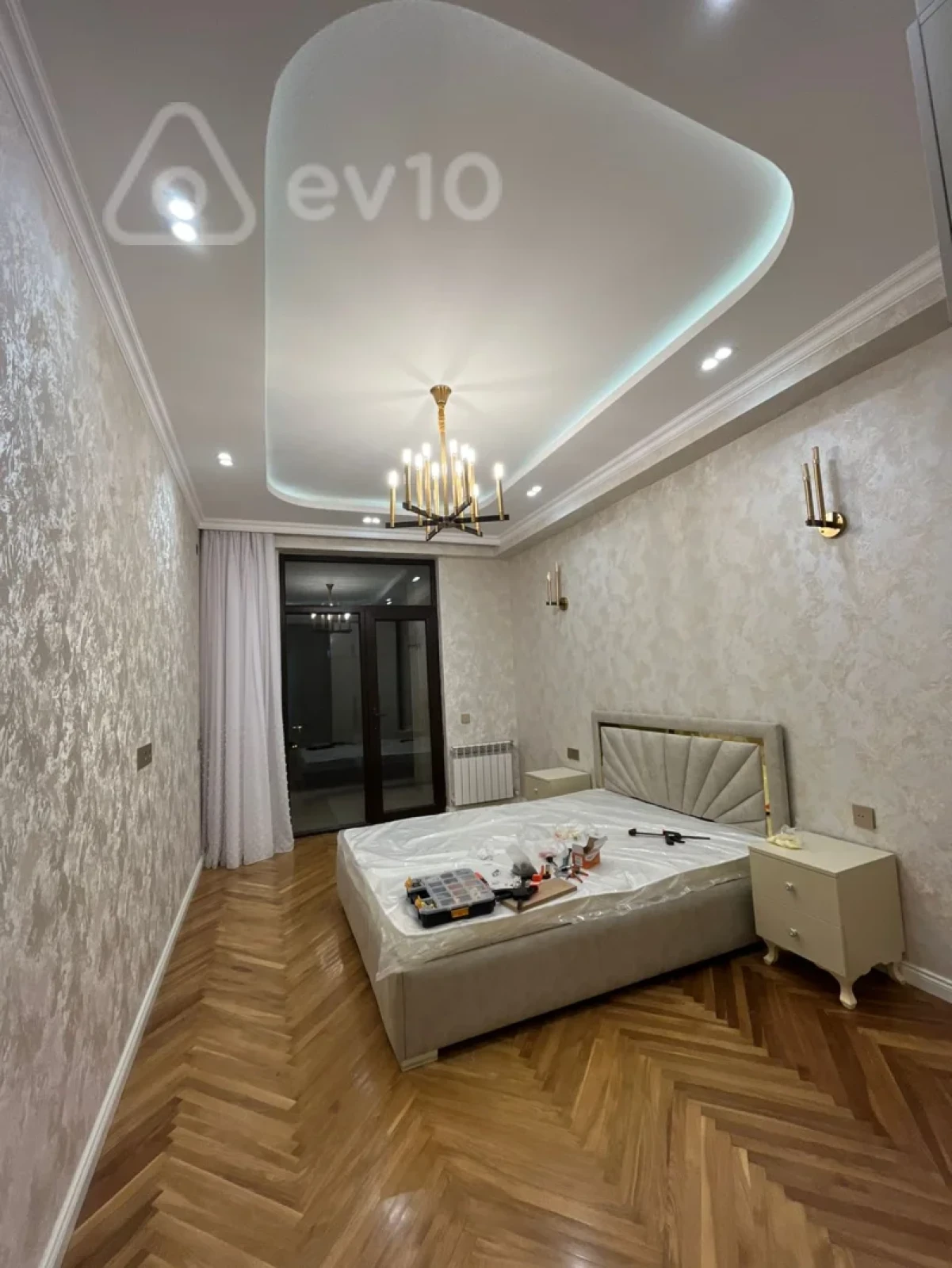 Kirayə verilir 2 otaqlı yeni tikili 68 m²