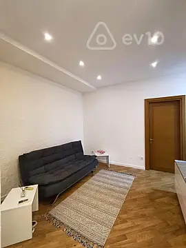 Kirayə verilir 3 otaqlı yeni tikili 70 m²