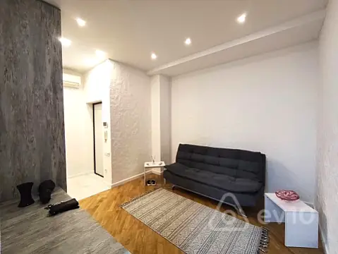Kirayə verilir 3 otaqlı yeni tikili 70 m²