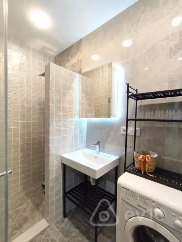 Kirayə verilir 3 otaqlı yeni tikili 70 m²