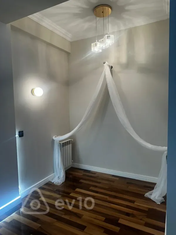 Satılır 3 otaqlı yeni tikili 101 m²