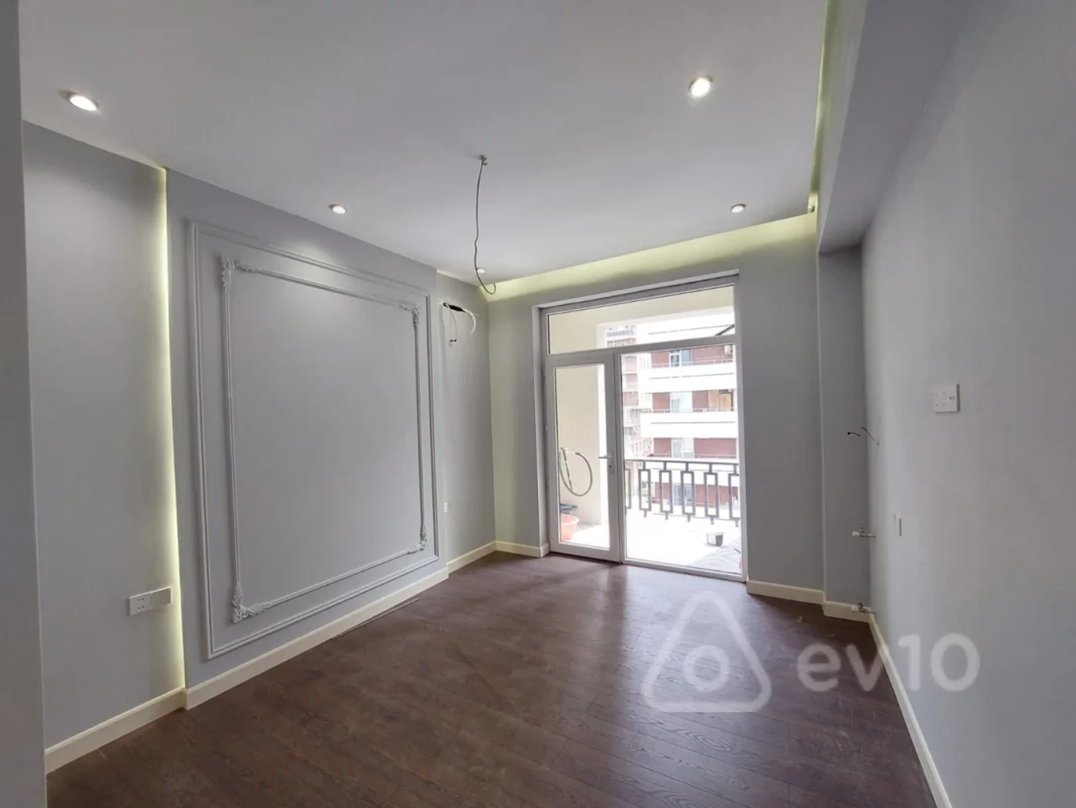 Satılır 2 otaqlı yeni tikili 70 m²