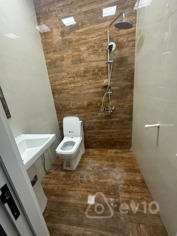 Satılır 2 otaqlı yeni tikili 85 m²