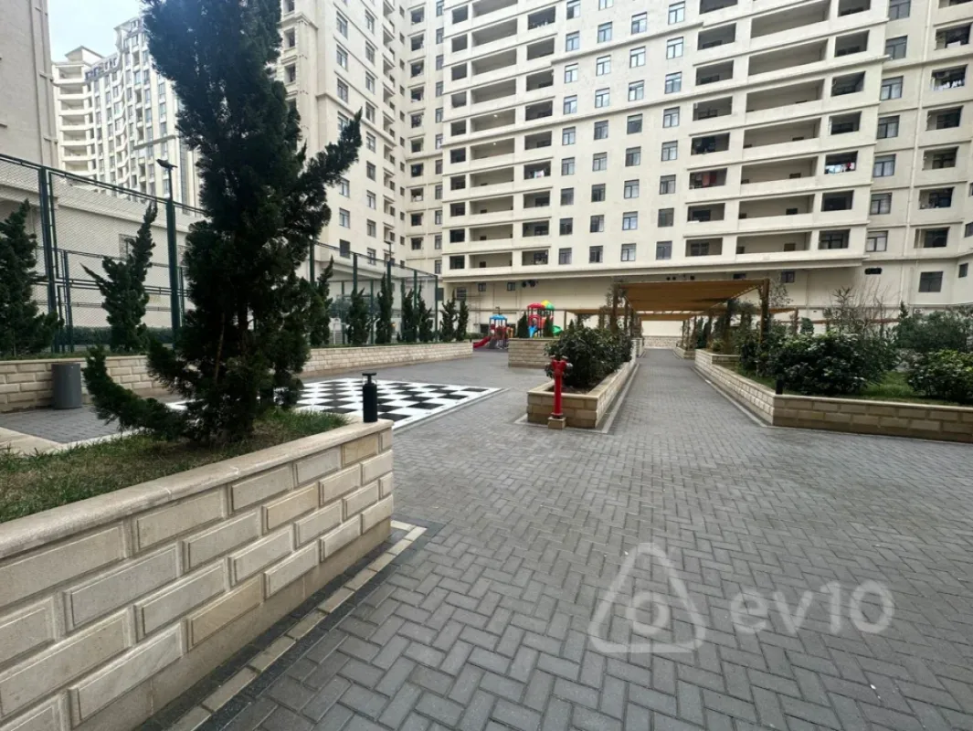 Satılır 2 otaqlı yeni tikili 85 m²