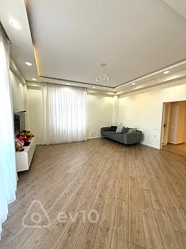 Satılır 3 otaqlı yeni tikili 122 m²