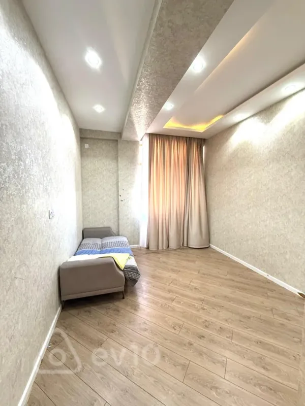 Satılır 3 otaqlı yeni tikili 122 m²