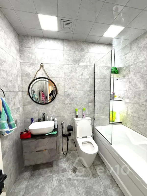 Satılır 3 otaqlı yeni tikili 122 m²