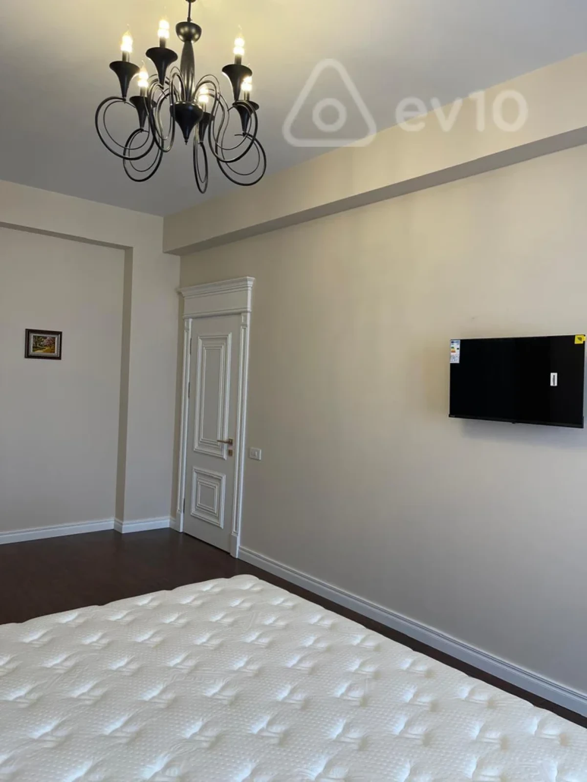 Kirayə verilir 2 otaqlı yeni tikili 90 m²
