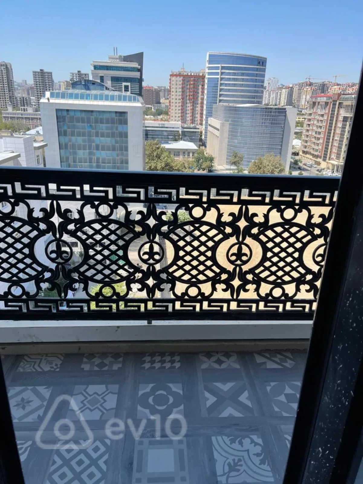 Kirayə verilir 2 otaqlı yeni tikili 90 m²