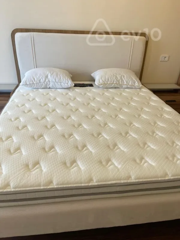 Kirayə verilir 2 otaqlı yeni tikili 90 m²