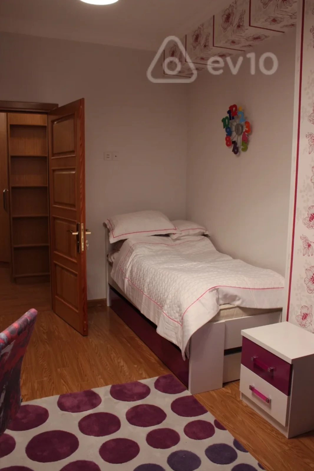 Satılır 3 otaqlı yeni tikili 136 m²