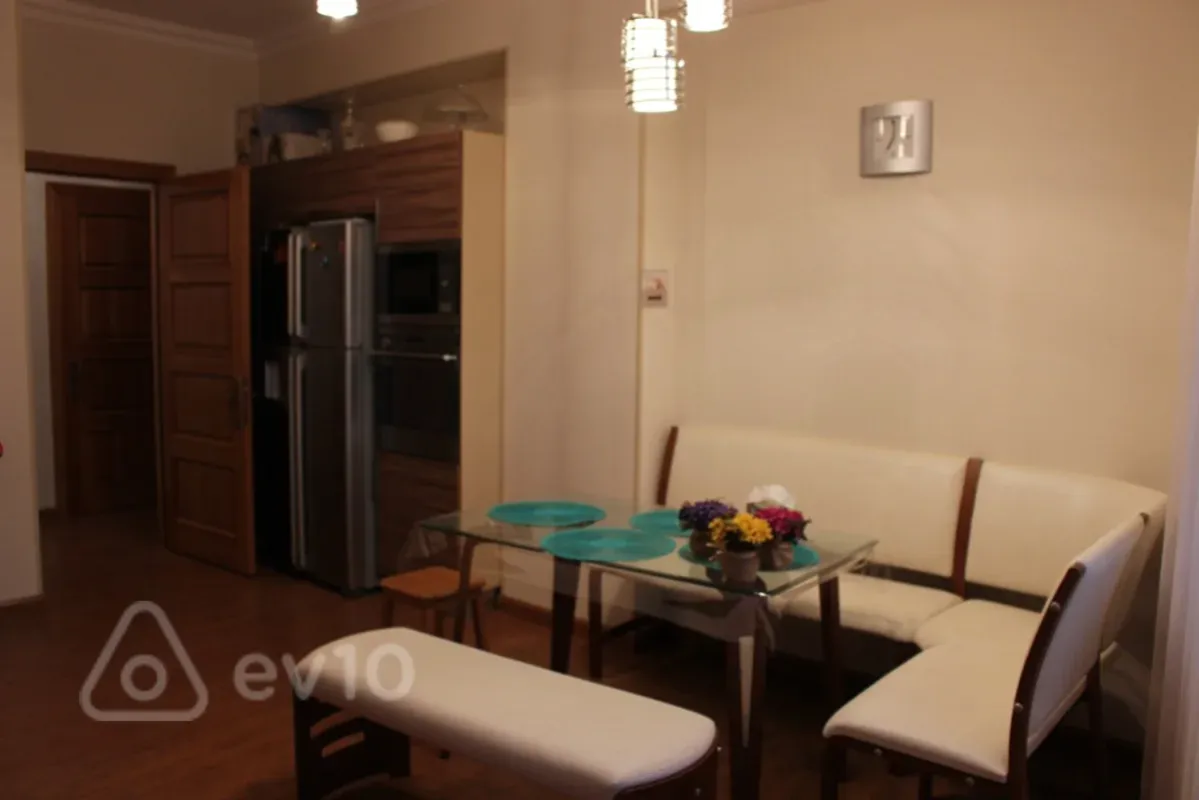 Satılır 3 otaqlı yeni tikili 136 m²