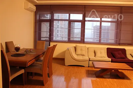 Satılır 3 otaqlı yeni tikili 136 m²