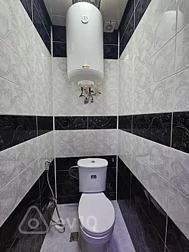 Kirayə verilir 2 otaqlı köhnə tikili 60 m²