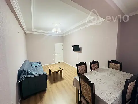 Kirayə verilir 2 otaqlı yeni tikili 55 m²