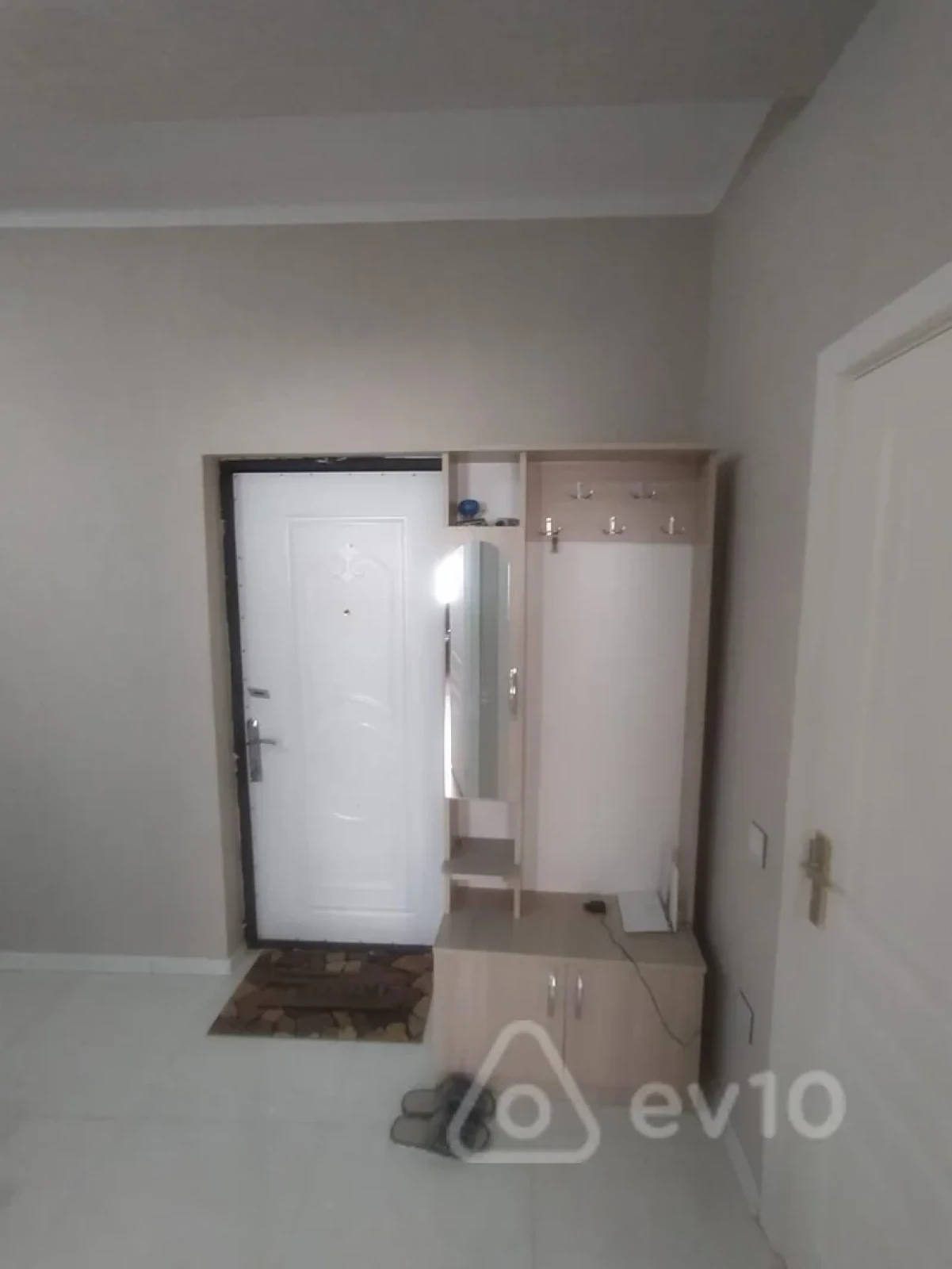 Kirayə verilir 2 otaqlı yeni tikili 55 m²