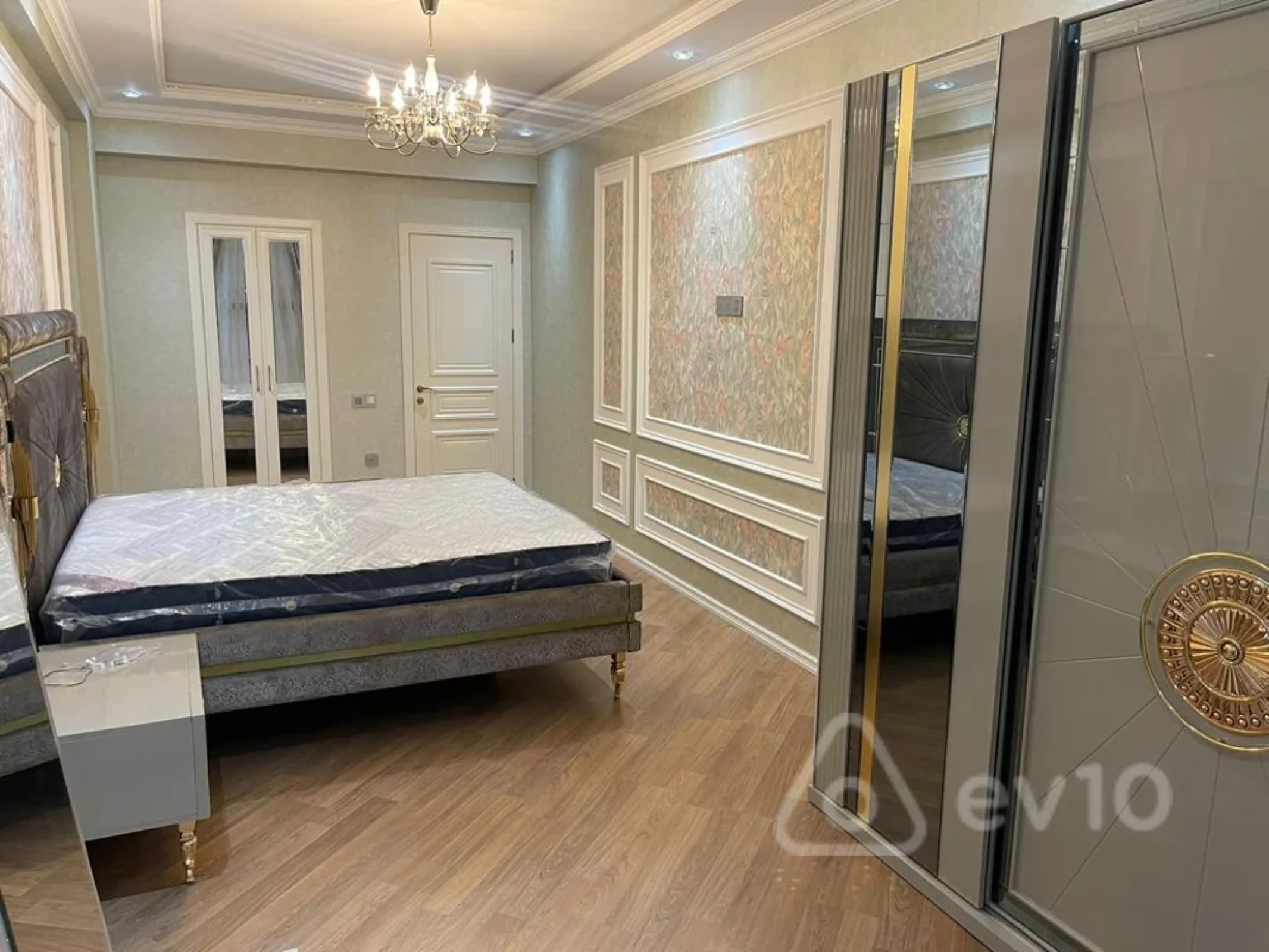 Kirayə verilir 2 otaqlı yeni tikili 115 m²