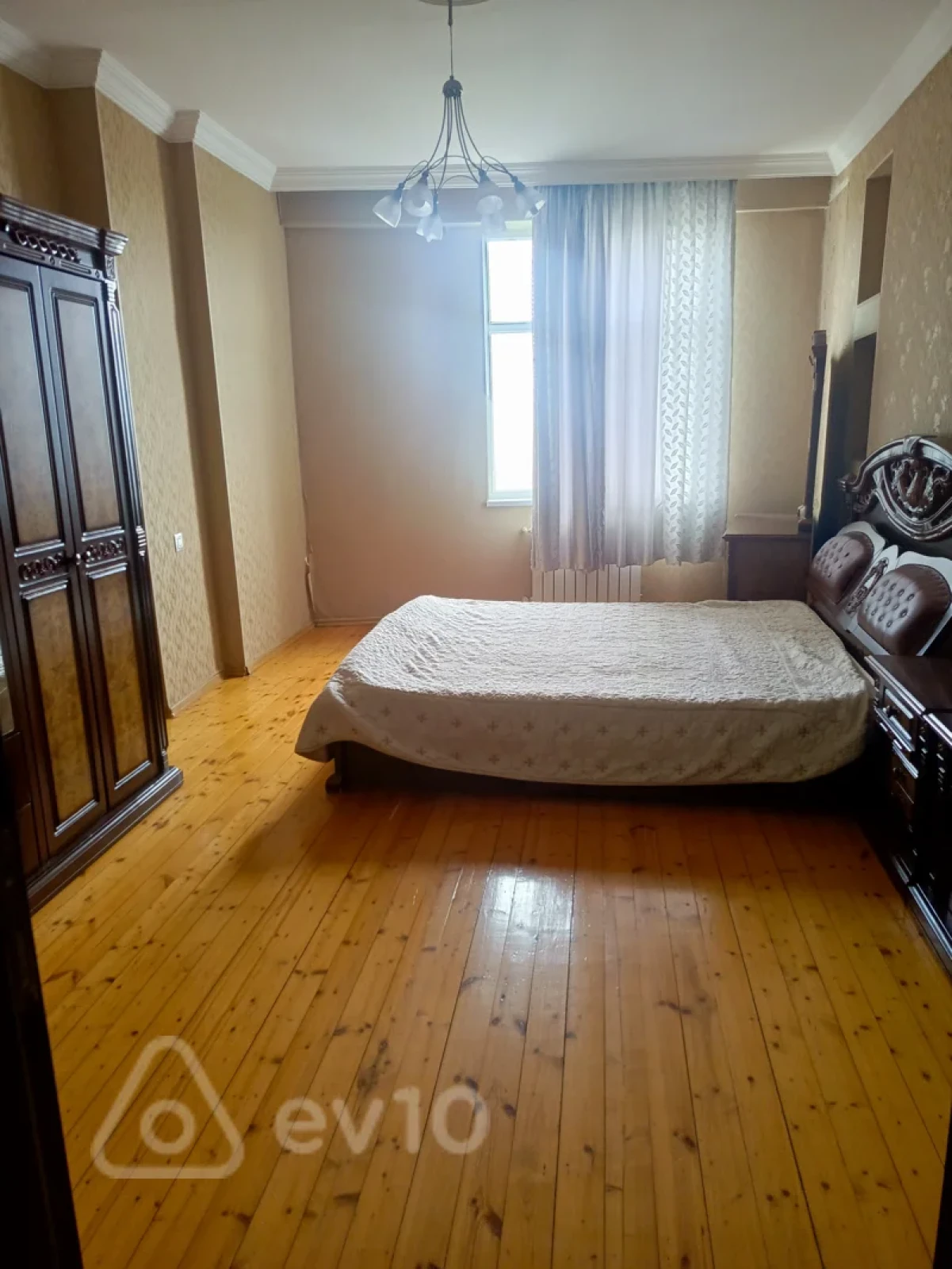 Kirayə verilir 2 otaqlı yeni tikili 93 m²