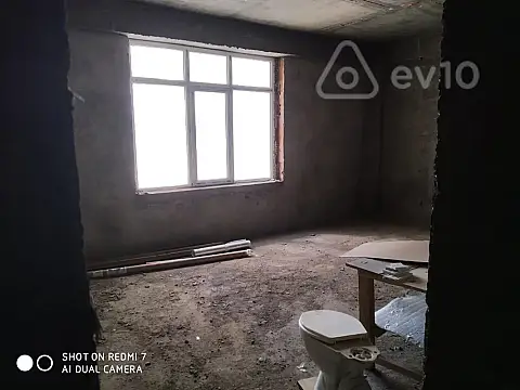 Satılır 3 otaqlı yeni tikili 140 m²