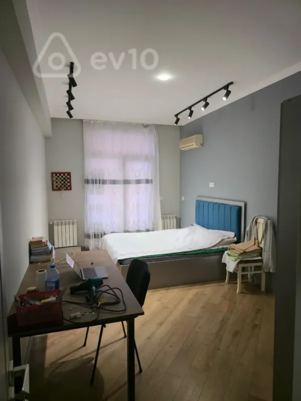 Satılır 2 otaqlı yeni tikili 68 m²