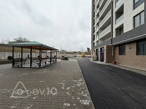 Satılır 3 otaqlı yeni tikili 125 m²